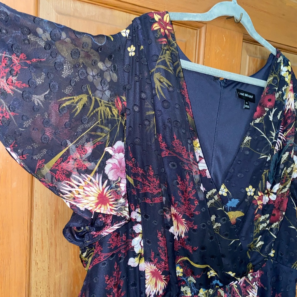LANE BRYANT FLORAL CHIFFON CLIP DOT SURPLICE MAXI DRESS - Picture 8 of 14